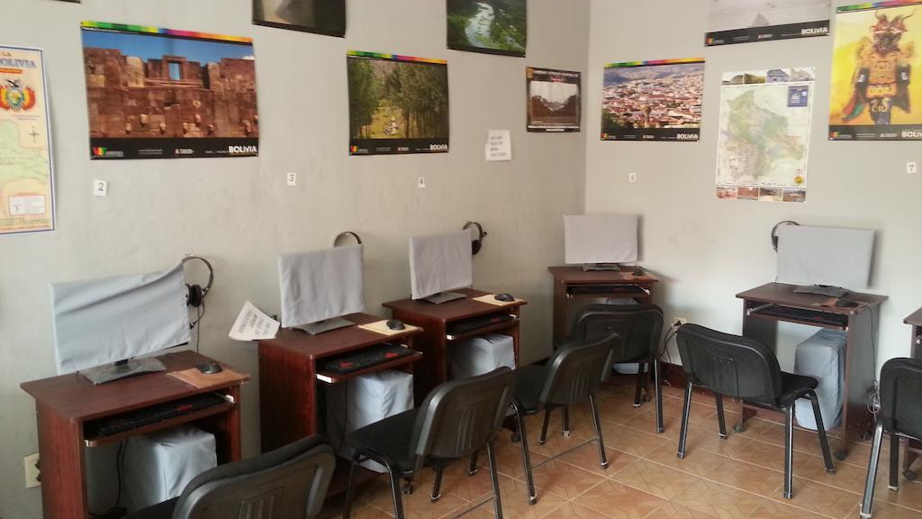 Hostal Villa Imperial Yunguyo Εξωτερικό φωτογραφία