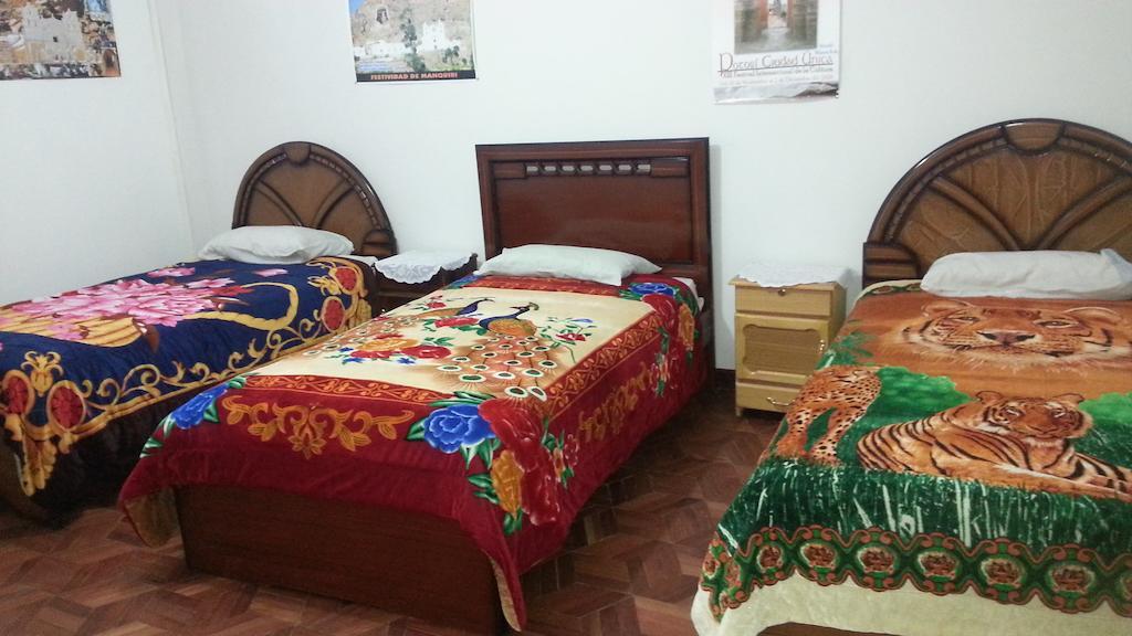 Hostal Villa Imperial Yunguyo Δωμάτιο φωτογραφία